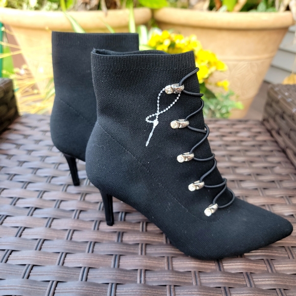 NWOT Sugar Tanikka black women's lace up heel sock booties. S 6 - Picture 4 of 11